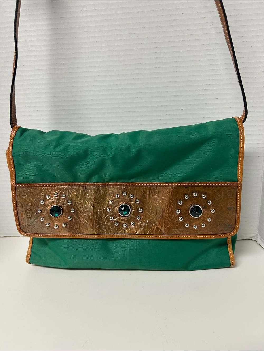 VTG Marshall Field Artsy Boho Maximalist Green Crossbody Purse Trim Leather